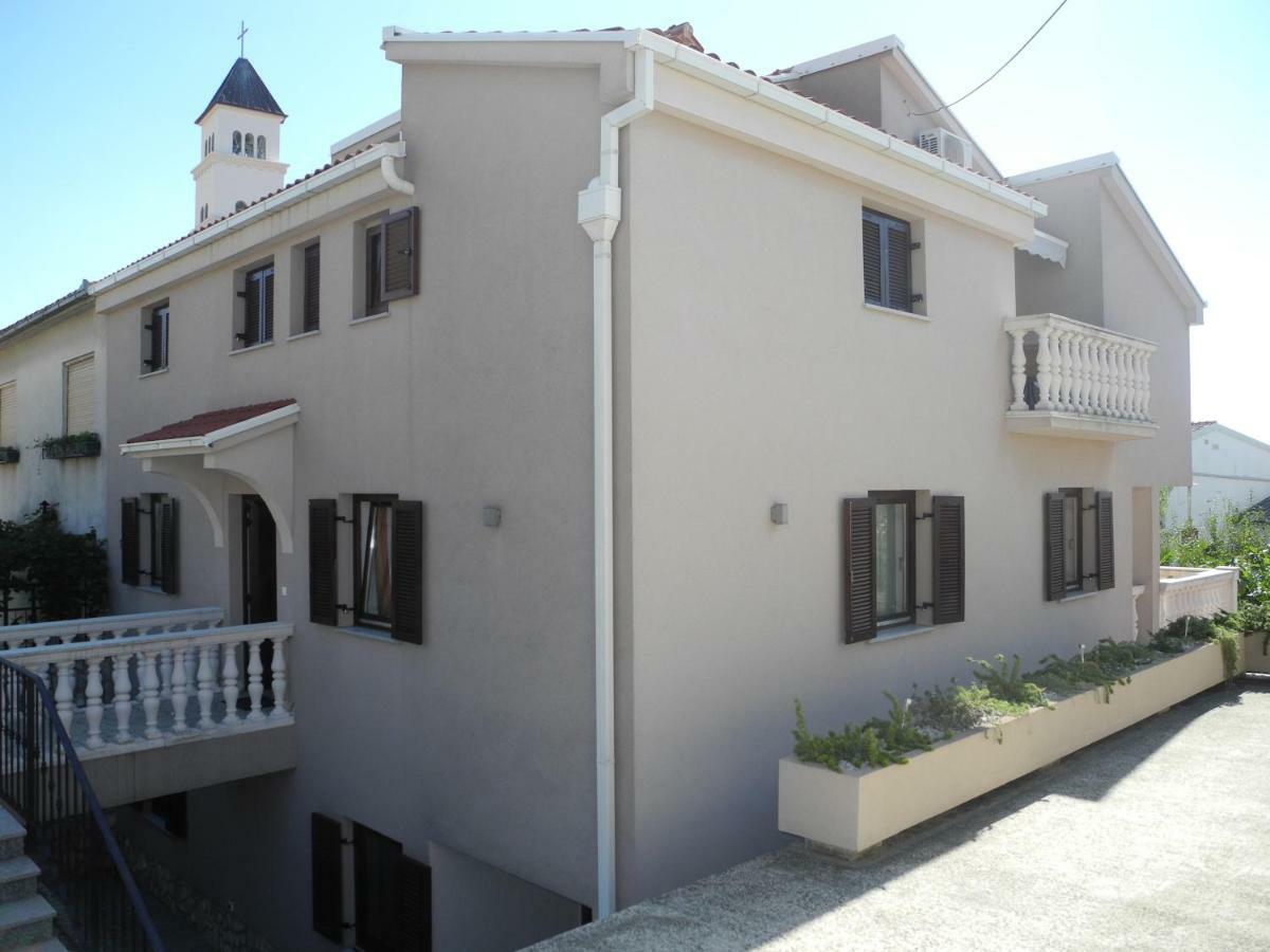 Damir 2+2 More Crikvenica Exterior photo