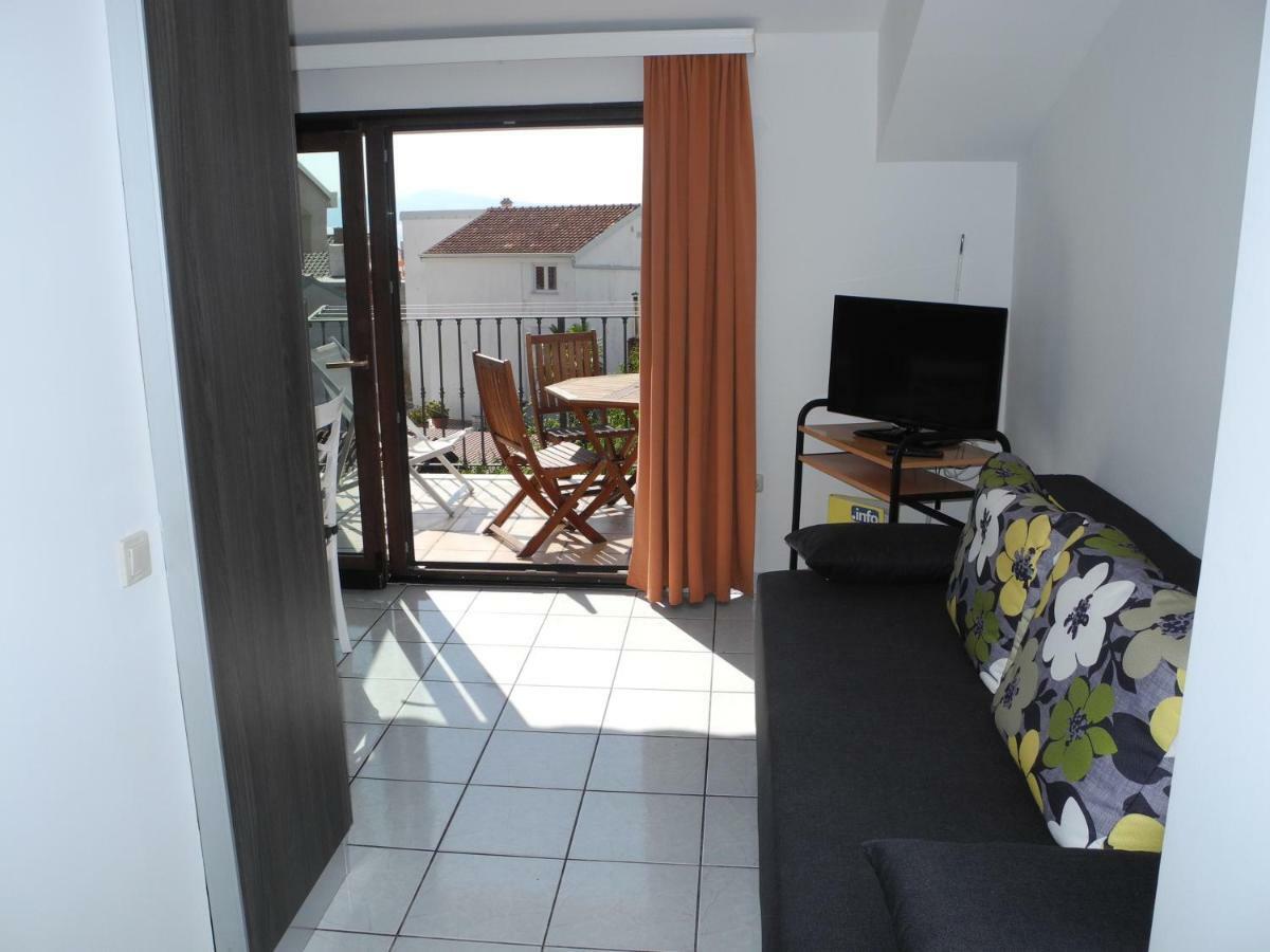 Damir 2+2 More Crikvenica Exterior photo